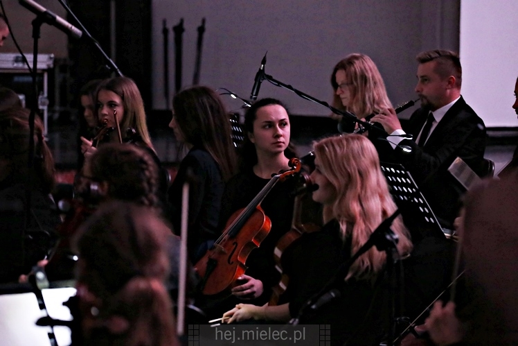 Oratorium - Karolina wystarczy sobą być