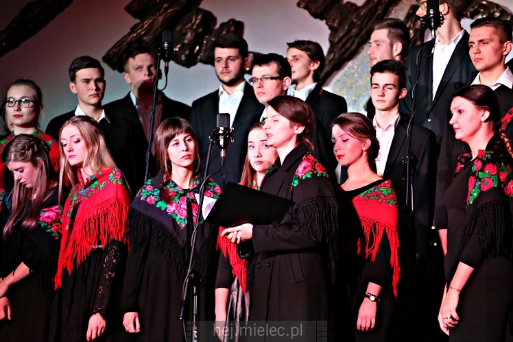 Oratorium - Karolina wystarczy sobą być