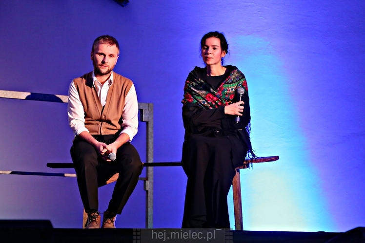 Oratorium - Karolina wystarczy sobą być