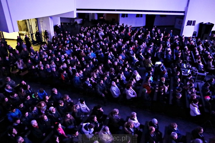 Oratorium - Karolina wystarczy sobą być