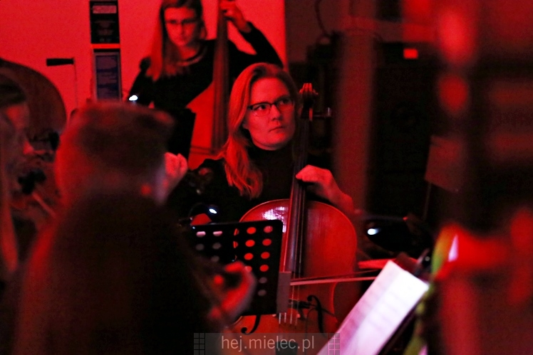 Oratorium - Karolina wystarczy sobą być