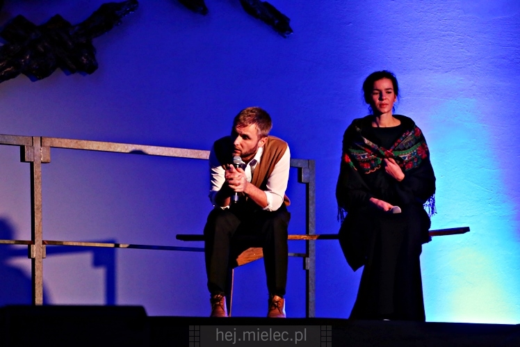 Oratorium - Karolina wystarczy sobą być