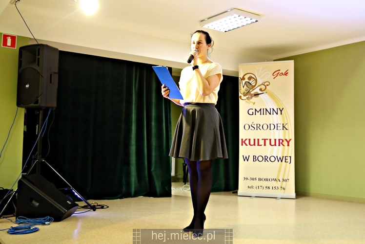 Kiermasz przed Bożym Narodzeniem w Borowej