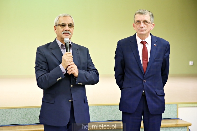 Kiermasz przed Bożym Narodzeniem w Borowej