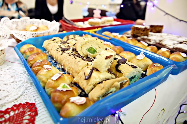 Kiermasz przed Bożym Narodzeniem w Borowej