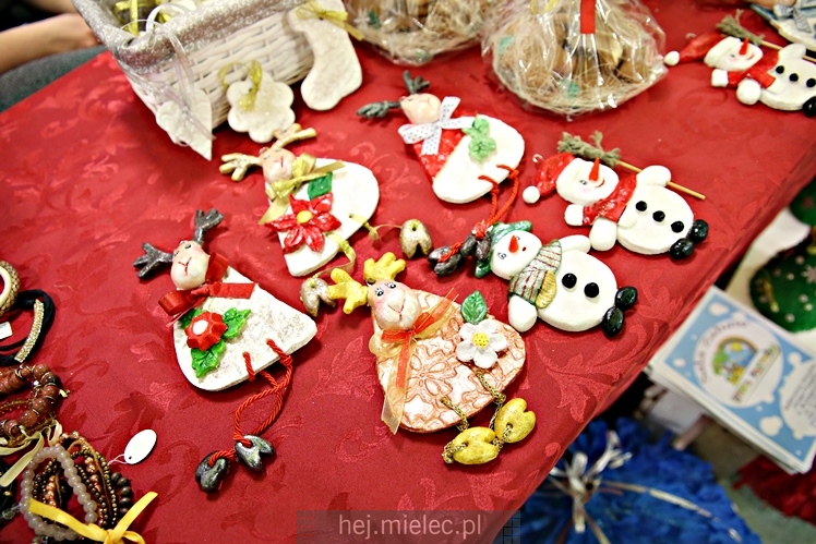 Kiermasz przed Bożym Narodzeniem w Borowej