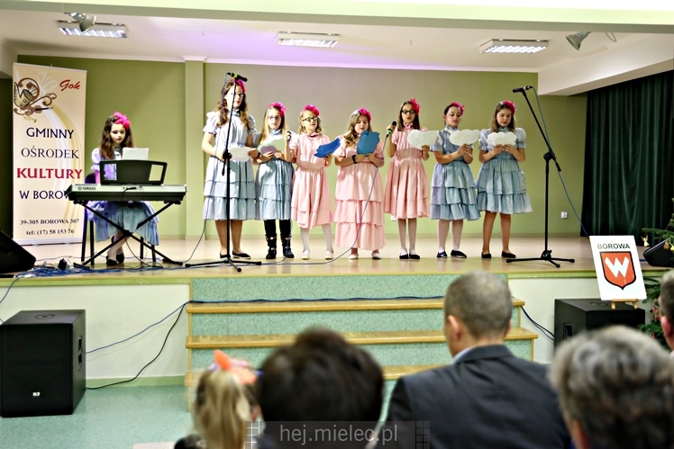 Kiermasz przed Bożym Narodzeniem w Borowej