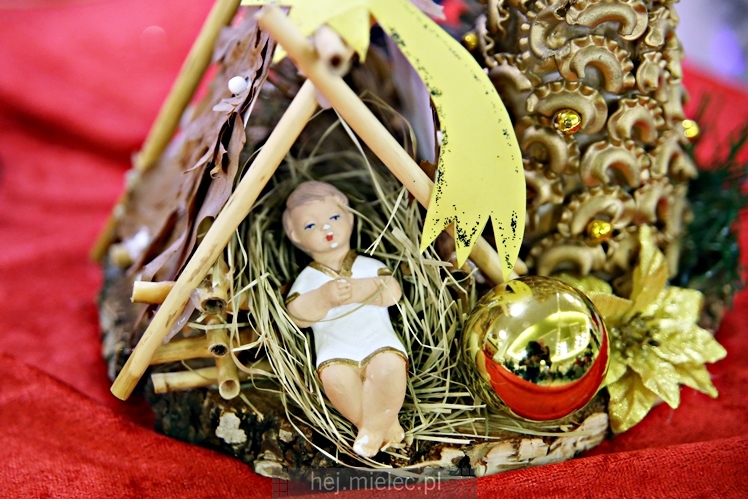 Kiermasz przed Bożym Narodzeniem w Borowej