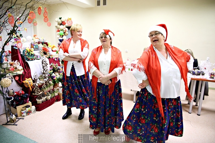 Kiermasz przed Bożym Narodzeniem w Borowej