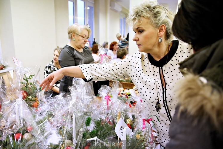 Kiermasz przed Bożym Narodzeniem w Borowej