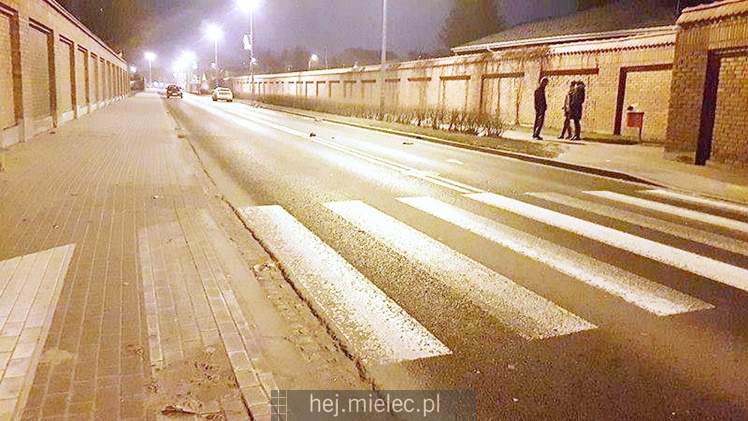 Rowerzysta zginął na Alei Jana Pawła II