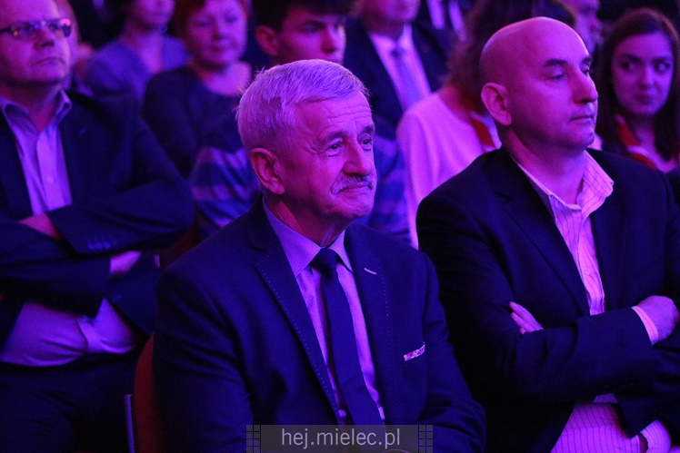 Kto był gościem miejskiego spotkania świątecznego? Aktywni mielczanie, samorządowcy, mundurowi
