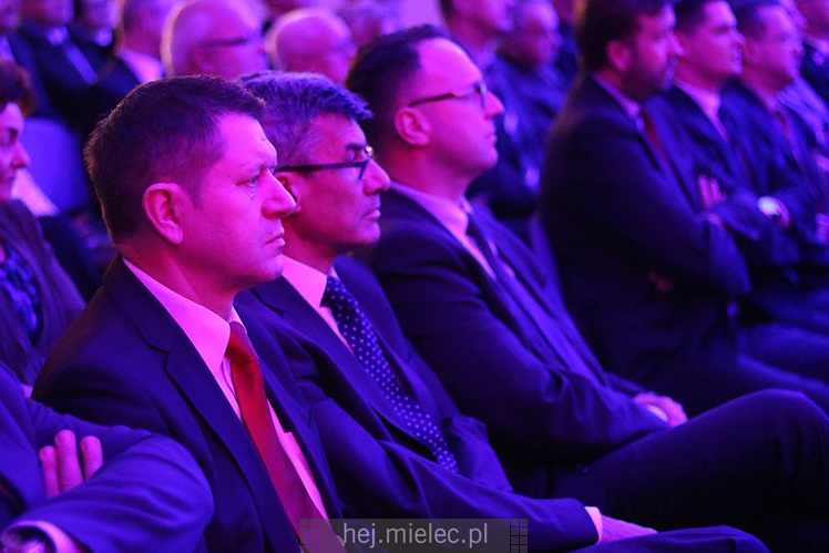 Kto był gościem miejskiego spotkania świątecznego? Aktywni mielczanie, samorządowcy, mundurowi