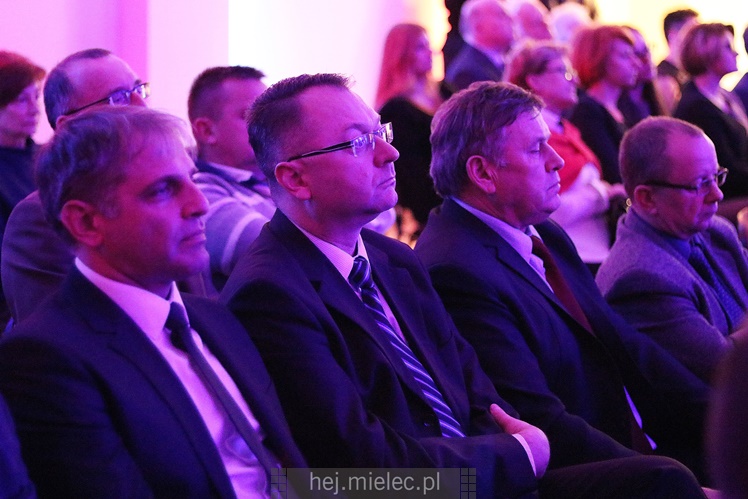 Kto był gościem miejskiego spotkania świątecznego? Aktywni mielczanie, samorządowcy, mundurowi
