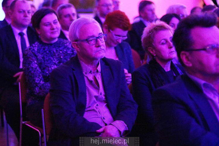 Kto był gościem miejskiego spotkania świątecznego? Aktywni mielczanie, samorządowcy, mundurowi