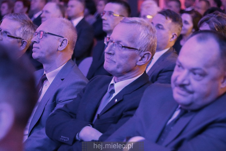 Kto był gościem miejskiego spotkania świątecznego? Aktywni mielczanie, samorządowcy, mundurowi
