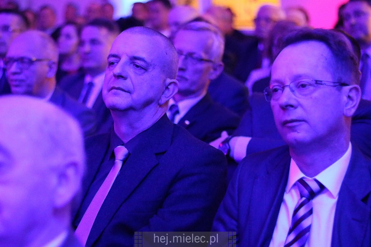 Kto był gościem miejskiego spotkania świątecznego? Aktywni mielczanie, samorządowcy, mundurowi