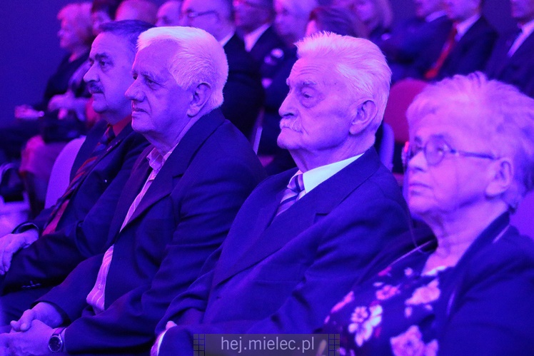 Kto był gościem miejskiego spotkania świątecznego? Aktywni mielczanie, samorządowcy, mundurowi