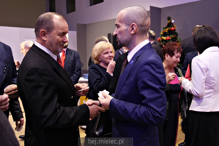 Zdrowia, spełnienia marzeń i... realizacji budżetu: życzenia podczas miejskiego spotkania