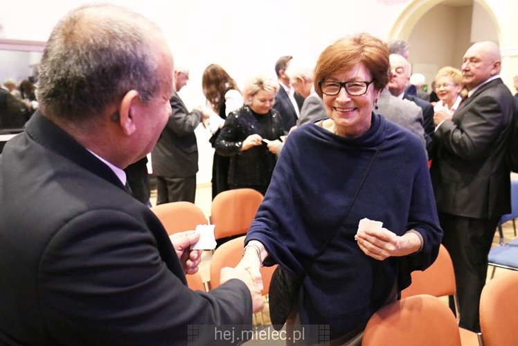 Zdrowia, spełnienia marzeń i... realizacji budżetu: życzenia podczas miejskiego spotkania