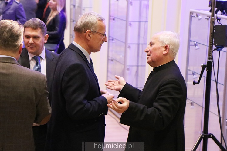 Zdrowia, spełnienia marzeń i... realizacji budżetu: życzenia podczas miejskiego spotkania