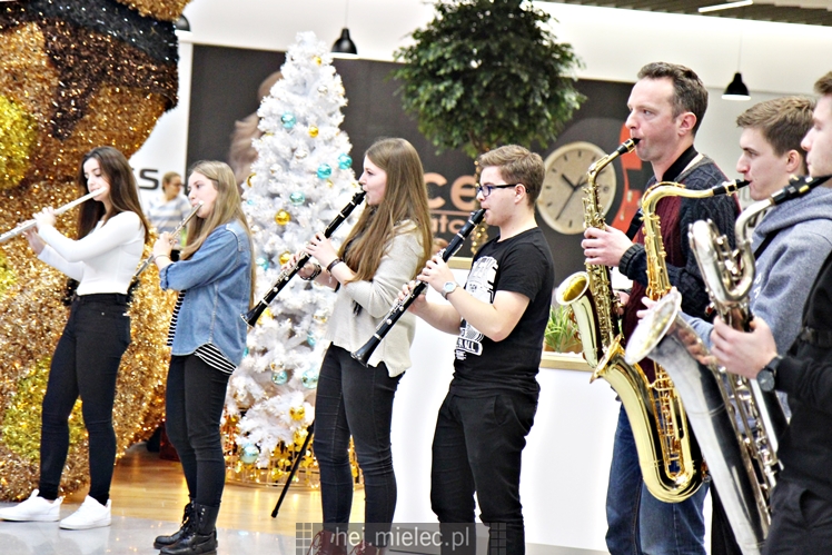 Mielecka Orkiestra Dęta w Galerii Navigator