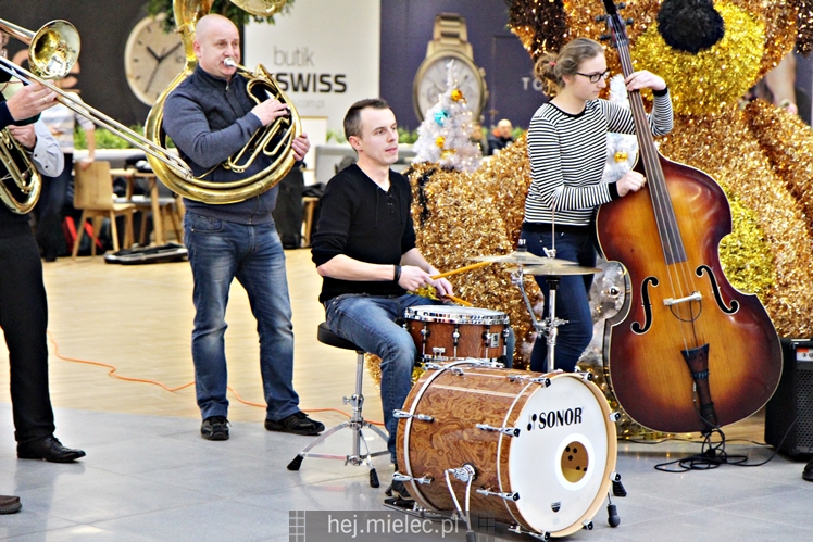 Mielecka Orkiestra Dęta w Galerii Navigator