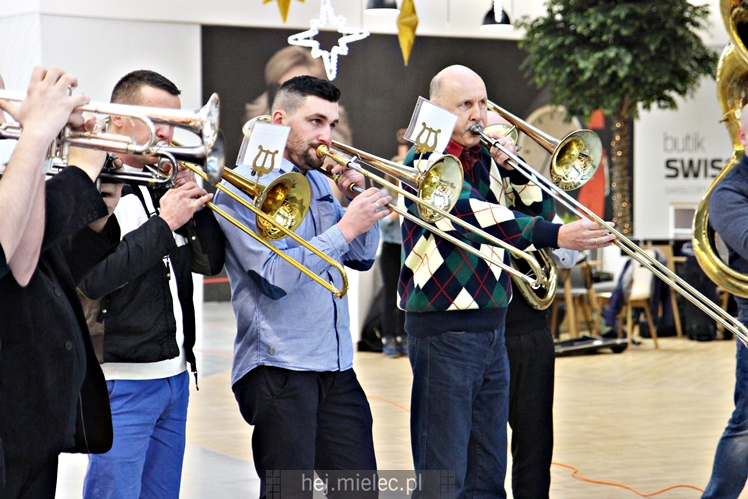 Mielecka Orkiestra Dęta w Galerii Navigator