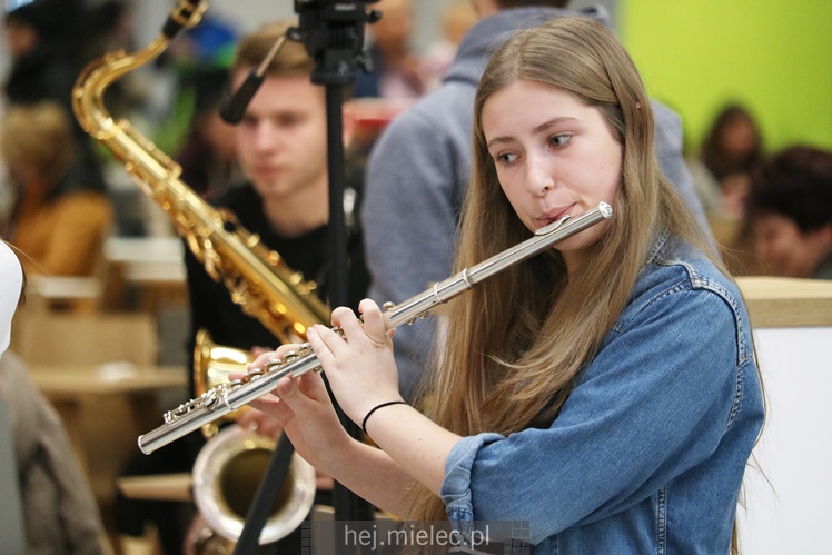 Mielecka Orkiestra Dęta w Galerii Navigator