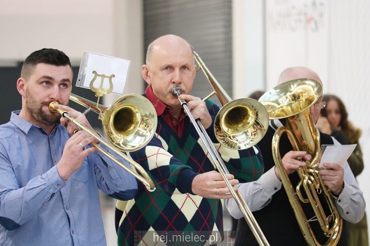 Mielecka Orkiestra Dęta w Galerii Navigator