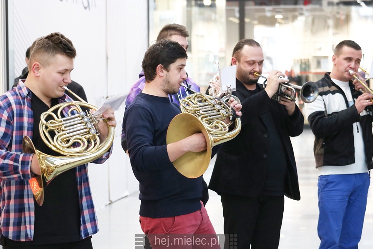 Mielecka Orkiestra Dęta w Galerii Navigator