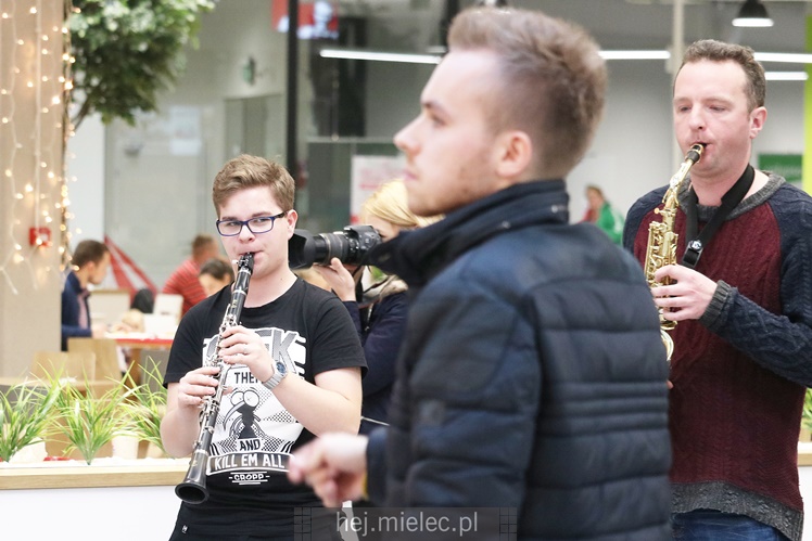 Mielecka Orkiestra Dęta w Galerii Navigator