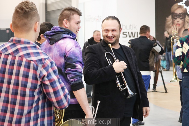 Mielecka Orkiestra Dęta w Galerii Navigator