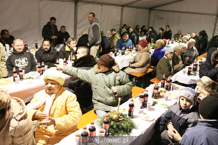 Miejska wigilia dla samotnych drugi raz. Były łzy wzruszenia