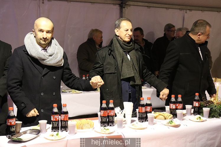 Miejska wigilia dla samotnych drugi raz. Były łzy wzruszenia