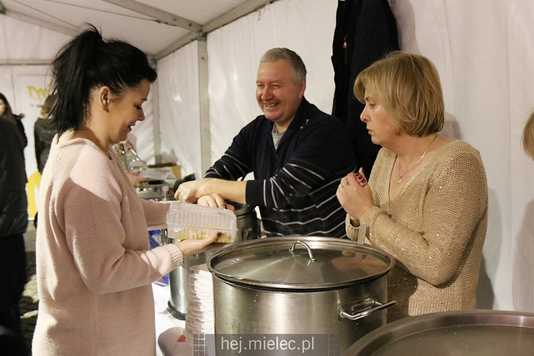 Miejska wigilia dla samotnych drugi raz. Były łzy wzruszenia