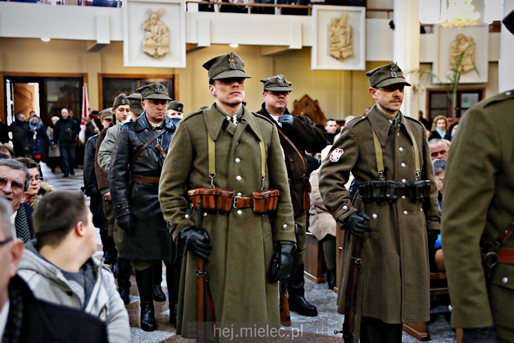 Poświęcenie pomnika bł. ks. Jerzego Popiełuszki