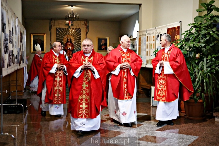 Poświęcenie pomnika bł. ks. Jerzego Popiełuszki