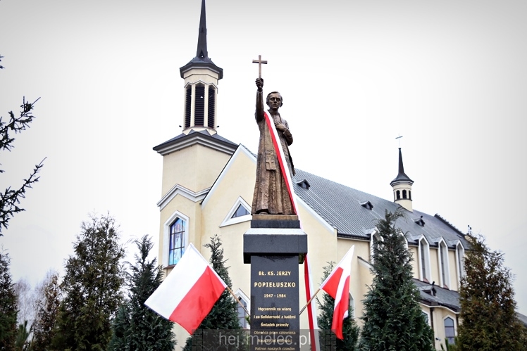 Poświęcenie pomnika bł. ks. Jerzego Popiełuszki