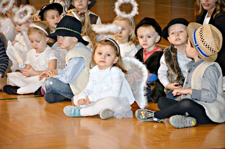 Przedszkolaki Smoka Felusia przećwiczyły Święta Bożego Narodzenia