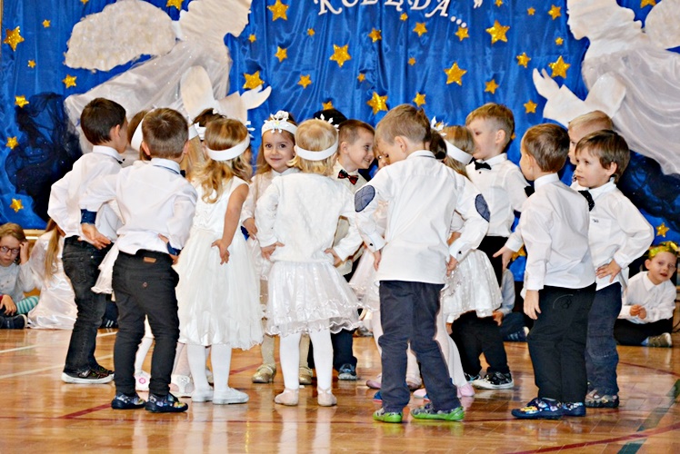 Przedszkolaki Smoka Felusia przećwiczyły Święta Bożego Narodzenia