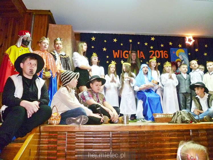 Tradycyjna wigilia u rodzin katolickich