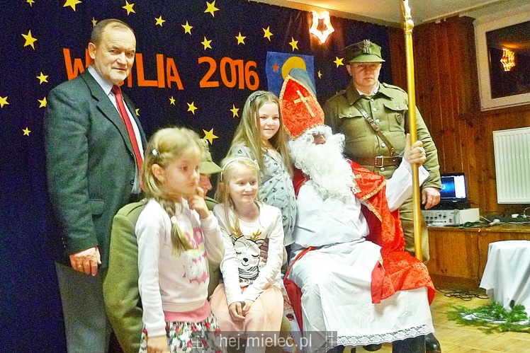 Tradycyjna wigilia u rodzin katolickich