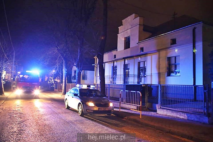 Pożarowe zagrożenie przy Lwowskiej. Z komina buchnął ogień