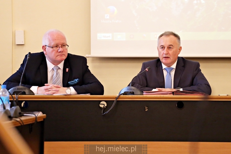 XXV sesja Rady Powiatu Mieleckiego. Budżet na 2017 rok