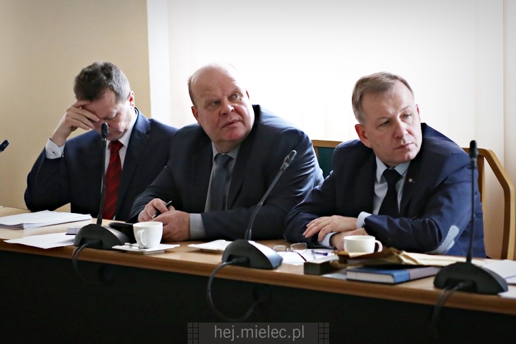 XXV sesja Rady Powiatu Mieleckiego. Budżet na 2017 rok