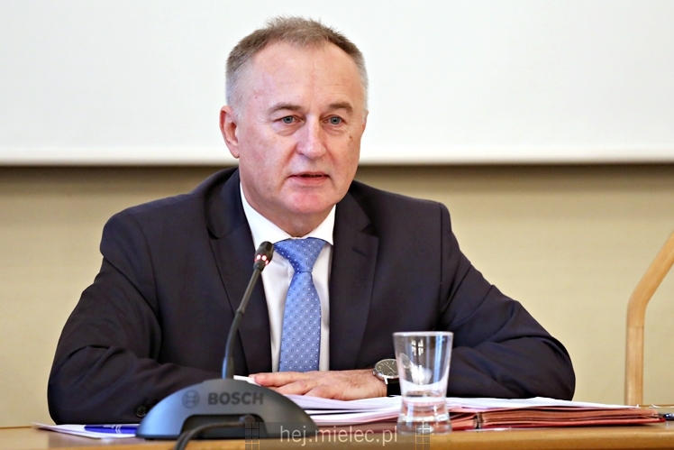 XXV sesja Rady Powiatu Mieleckiego. Budżet na 2017 rok