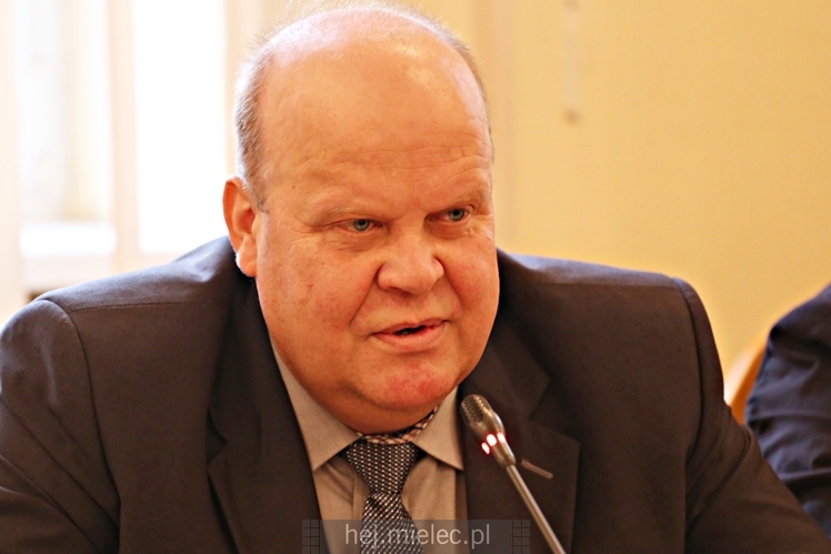 XXV sesja Rady Powiatu Mieleckiego. Budżet na 2017 rok