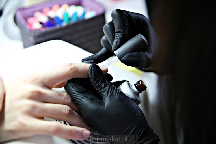 Paris Maziarska i Instytut Zdrowia i Urody YASUMI / TRENDY HAIR FASHION