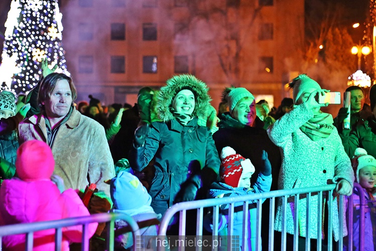 Powitanie Nowego 2017 Roku na Placu AK w Mielcu